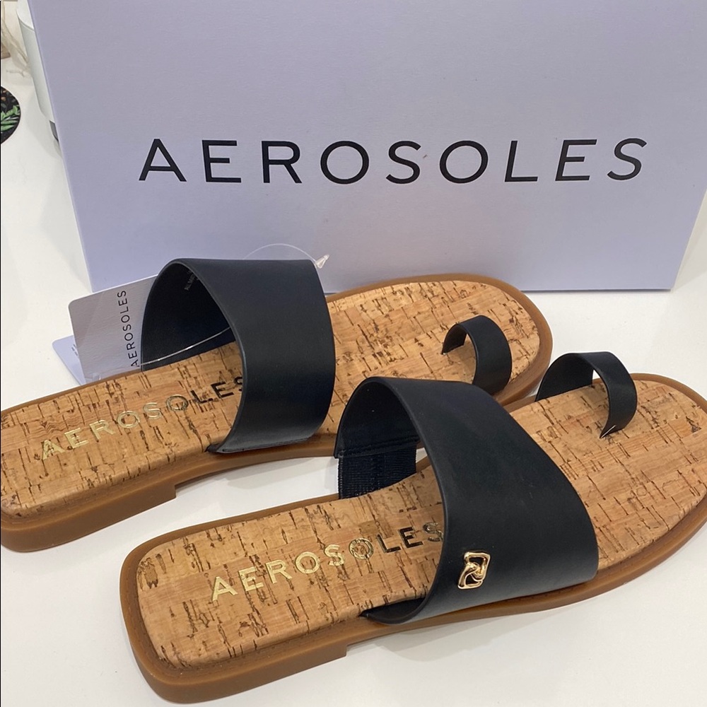 Aerosoles Black Slide Sandals 🌼